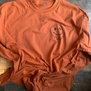 Long sleeve tshirts